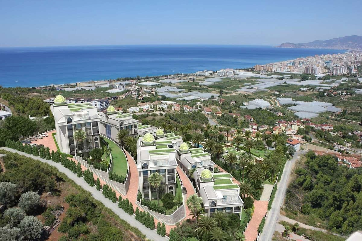 Grand complex of residences in Kargicak Alanya