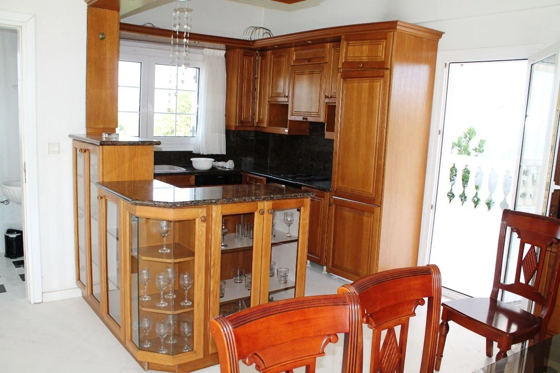 Villa 400 m2 with magnificent views