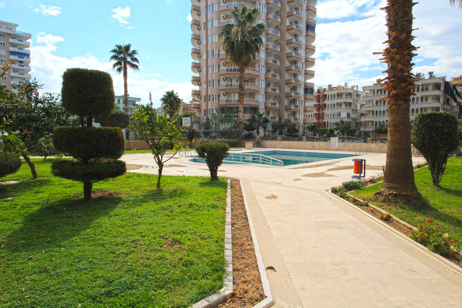 Türkiye, Alanya Mahmutlar bölgesinde plaja yakın 125 m2 daire