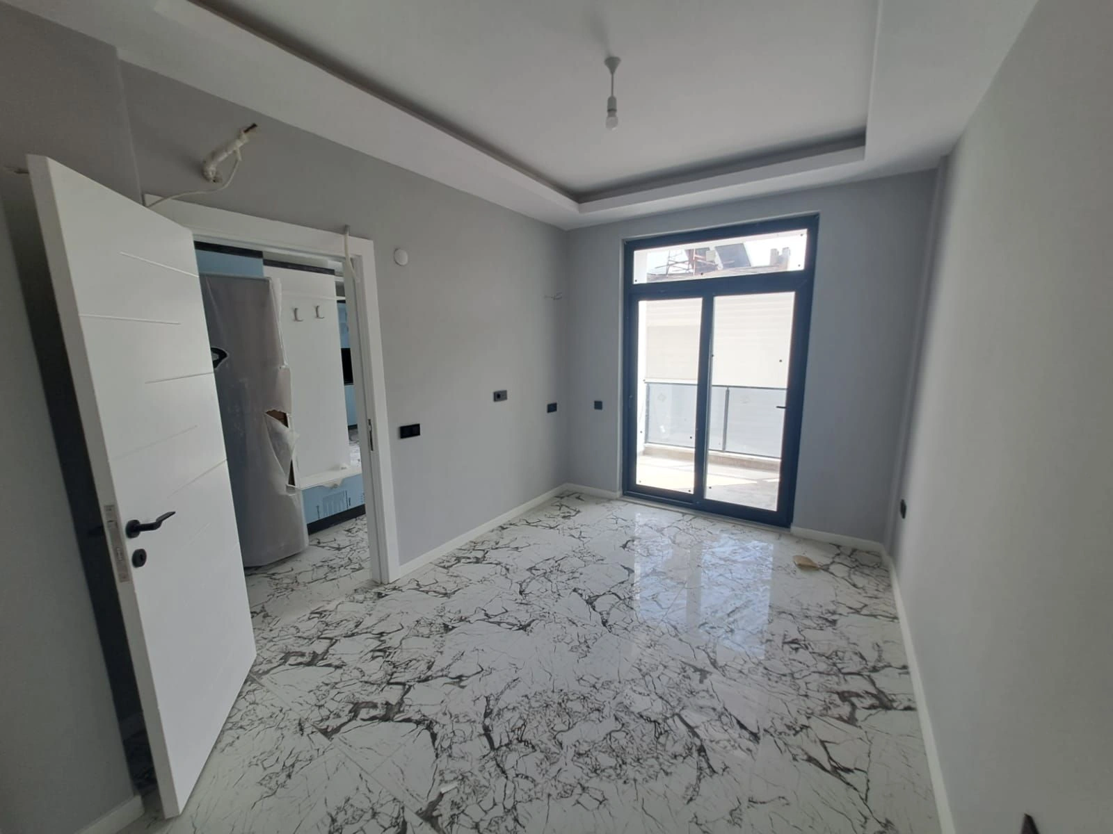 آپارتمان 1+1 در محمتلار