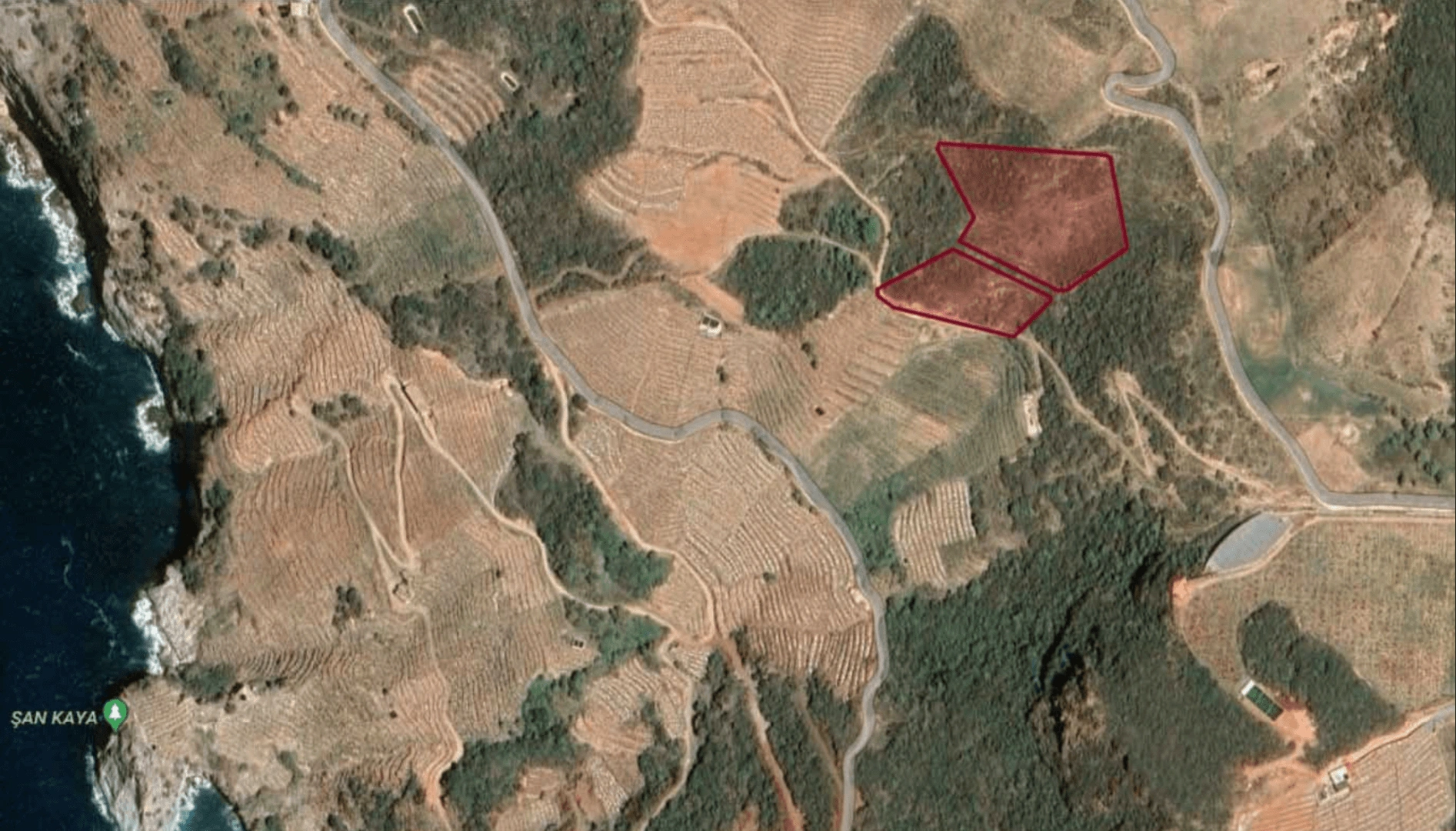 Land for construction of apartments, villas and hotels in Gazipasa