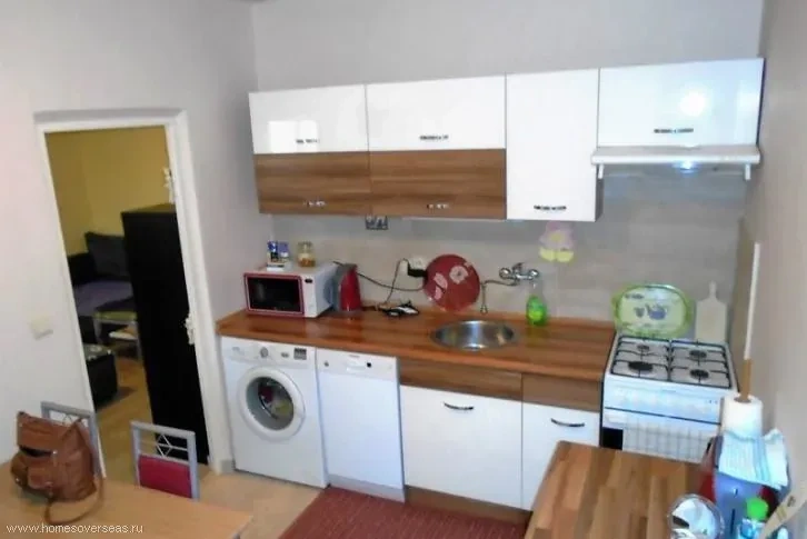 Apartamento com cozinha ampla e loggia em Bratislava - 145 000 €