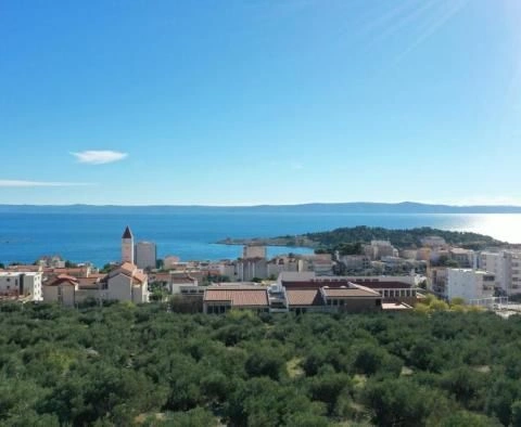 Penthouse under construction 600 meters from the beach in Makarska