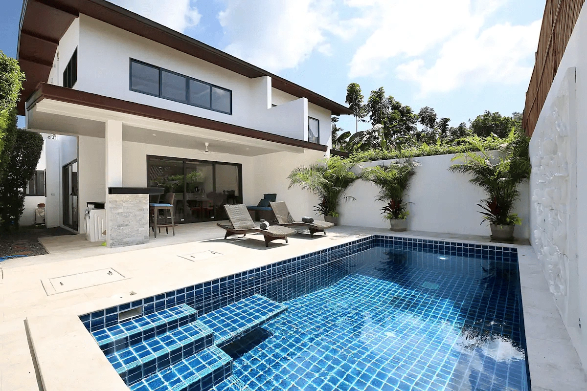 Cozy villa 3+1 with swimming pool in Samui, Thailand