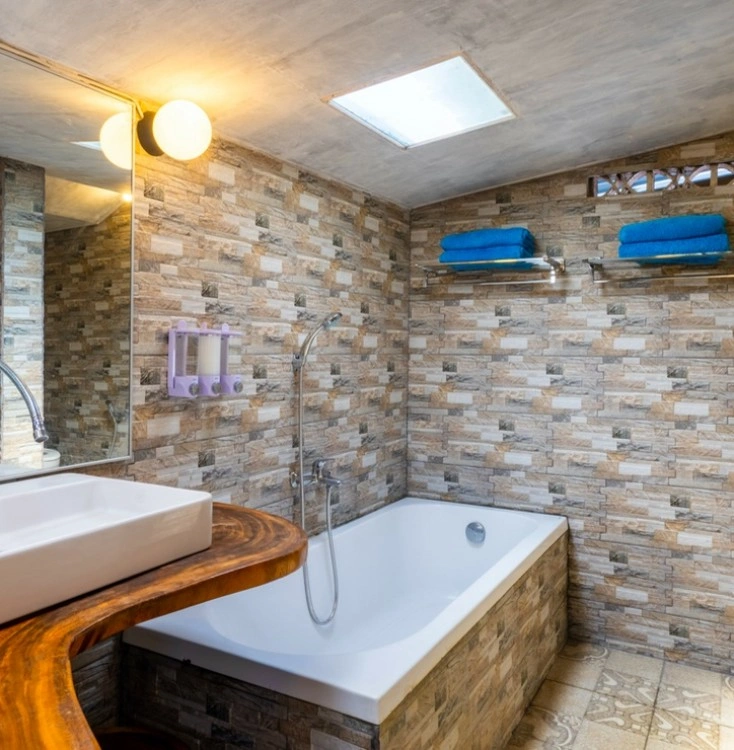 6 bedroom villa with garage in Nusa Dua