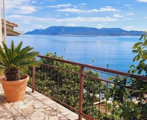 House of 100m2 near the Adriatic coast in Komarna