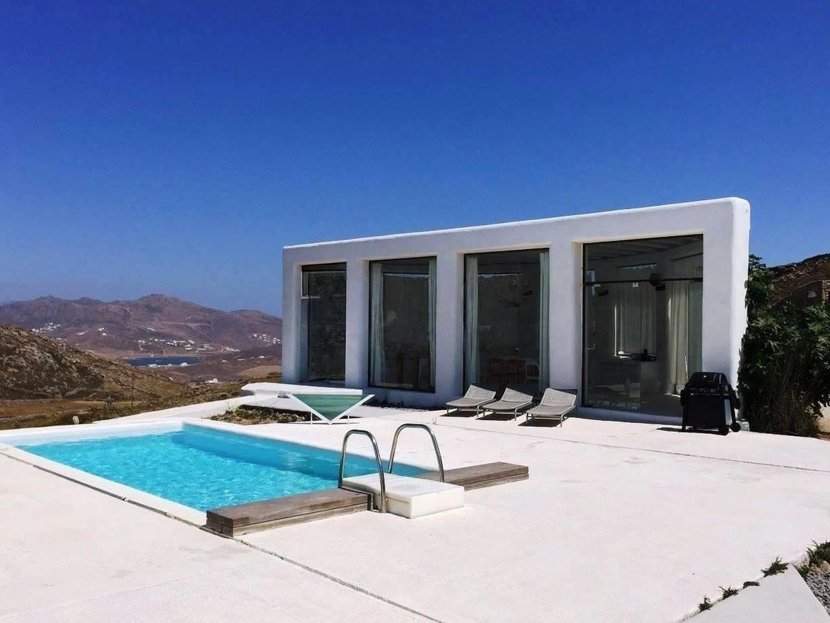 فيلا جديدة بمساحة 280 م2 في جزيرة ميكونوس