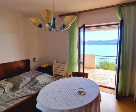 House of 100m2 near the Adriatic coast in Komarna