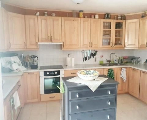 Spacious house on the waterfront in the center of Castel Stafilich