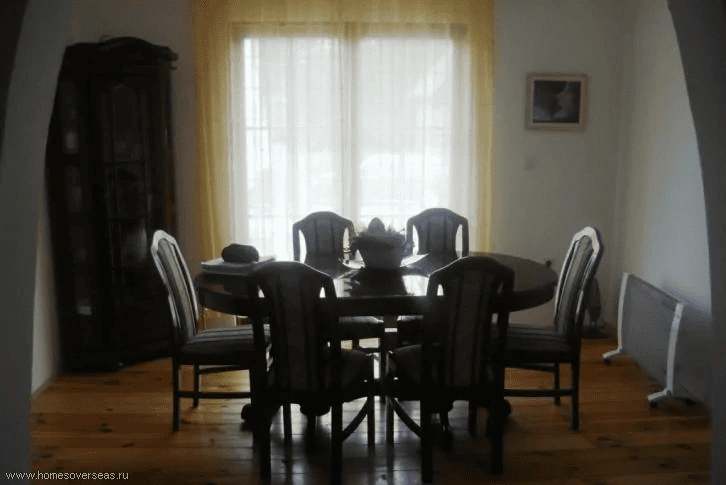 Schönes Haus 3+1 im Skiort Kolasin