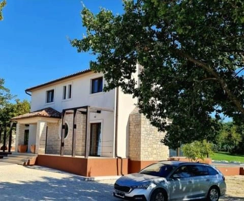 New villa in a quiet location in the Barban area, 5 km from the sea