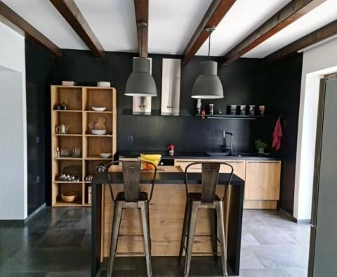 New villa in a quiet location in the Barban area, 5 km from the sea