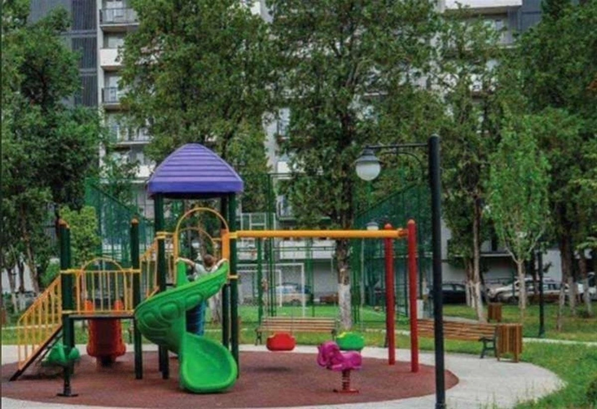 شقة 3+1 واسعة ضمن إطار أخضر