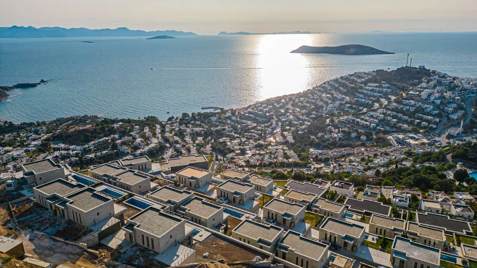 A complex of villas with a unique sea view