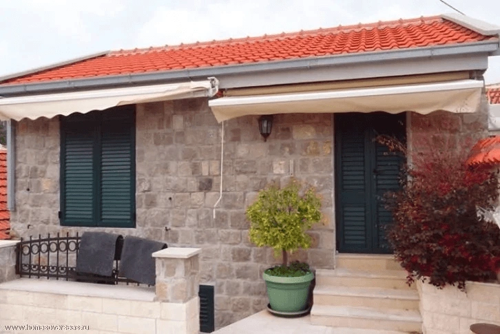 Stone house 1+1 in Belila on the Lustica peninsula
