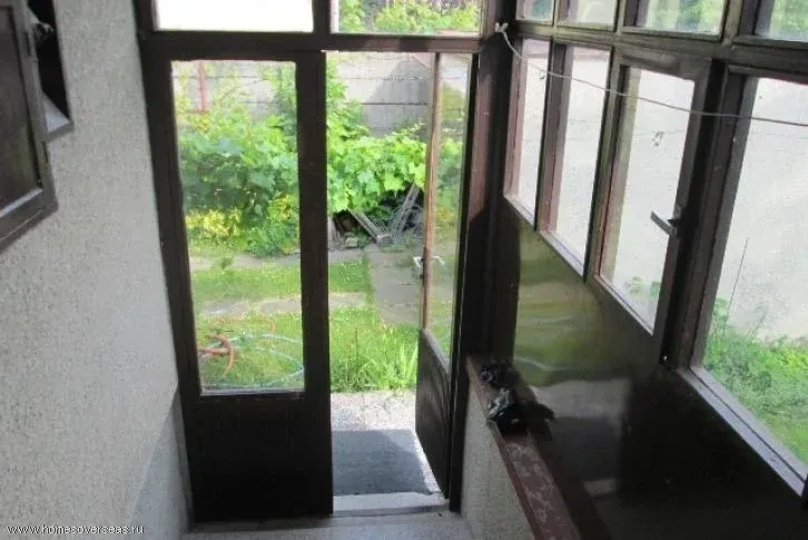 Casa con un gran jardín y viñedo en el río Danubio, Eslovaquia