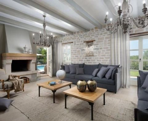 Außergewöhnliche Luxus-Steinvilla im Gebiet Kanfanar