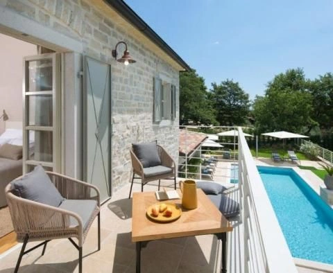 Außergewöhnliche Luxus-Steinvilla im Gebiet Kanfanar