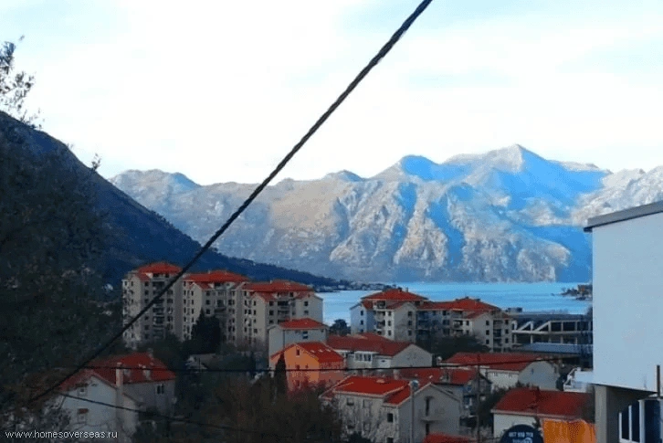 اشتري فيلا في كوتور بسعر 270 ألف يورو ✅ عقارات في مونتينيغرو