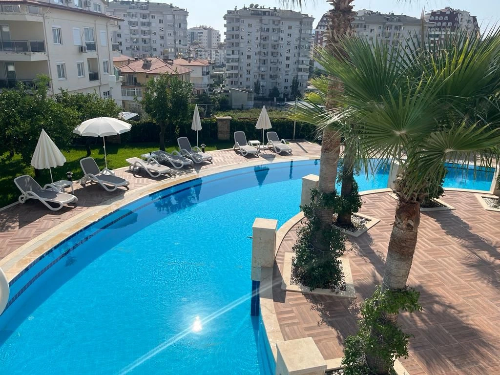 Apartamentos de lujo 2+1 en Cikcilli, Alanya