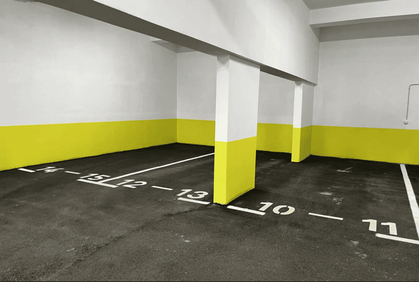 New complex of eight 4-storey houses in Belgrade