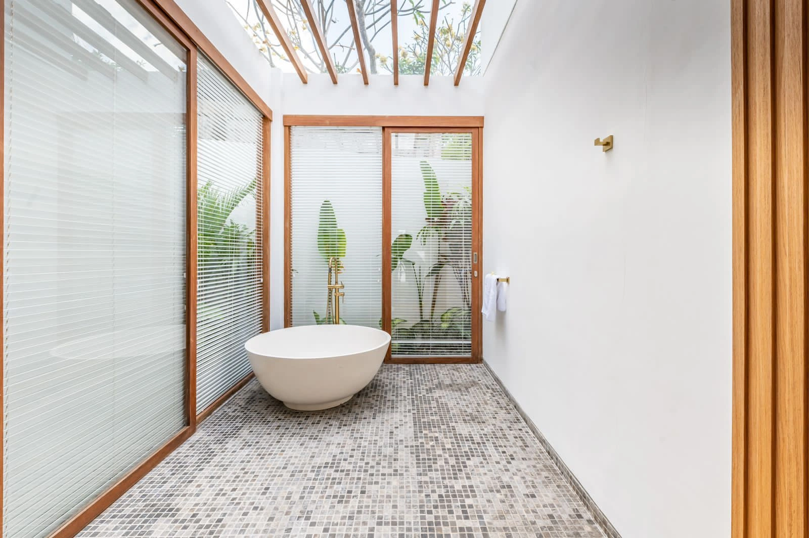 Very cozy 1+1 villa near the beach