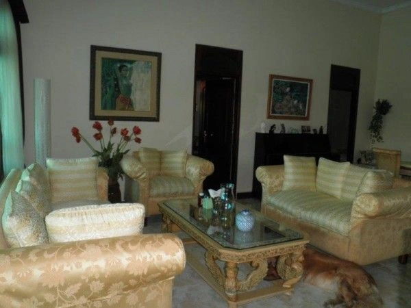 Villa in Nusa Dua with 6 bedrooms