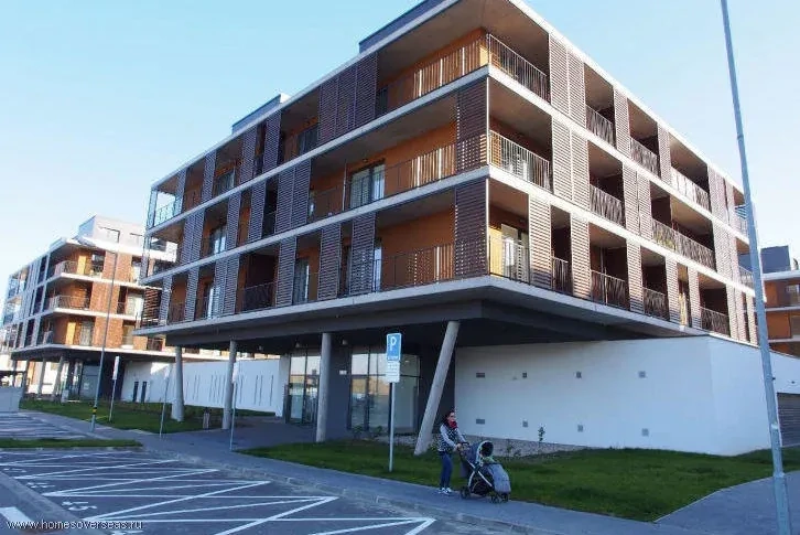 Moderne Wohnung in einem niedrigen Gebäude in Bratislava
