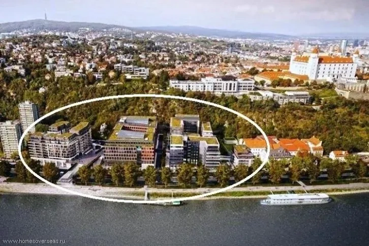 ब्रातिस्लावा के केंद्र में लक्ज़री अपार्टमेंट