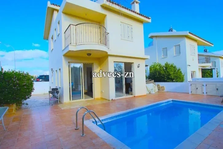 Möblierte Villa mit Meerblick in Protaras