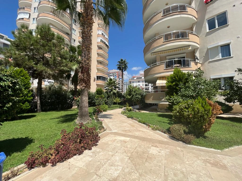 Türkiye, Alanya Mahmutlar bölgesinde plaja yakın 125 m2 daire