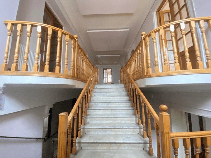 3-storey building on Saburtalo