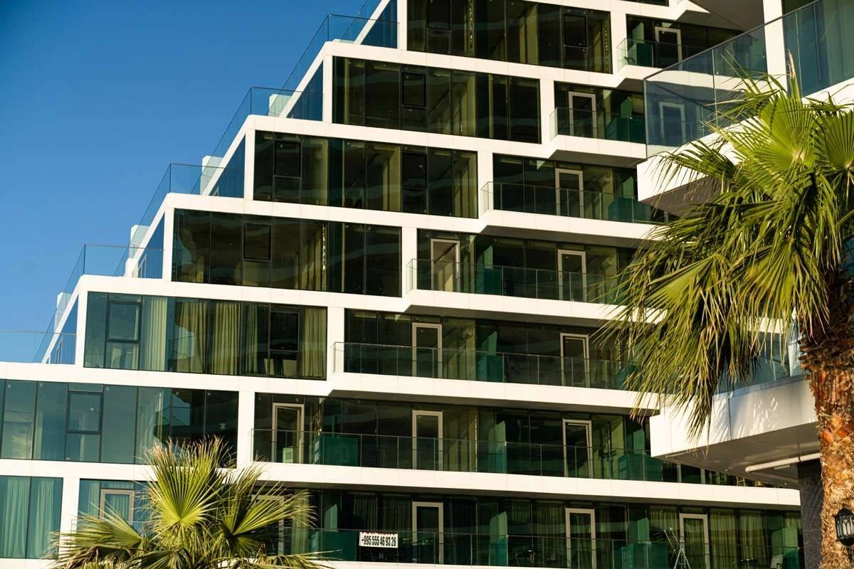 تنها مجتمع چندمنظوره لوکس در باتومی