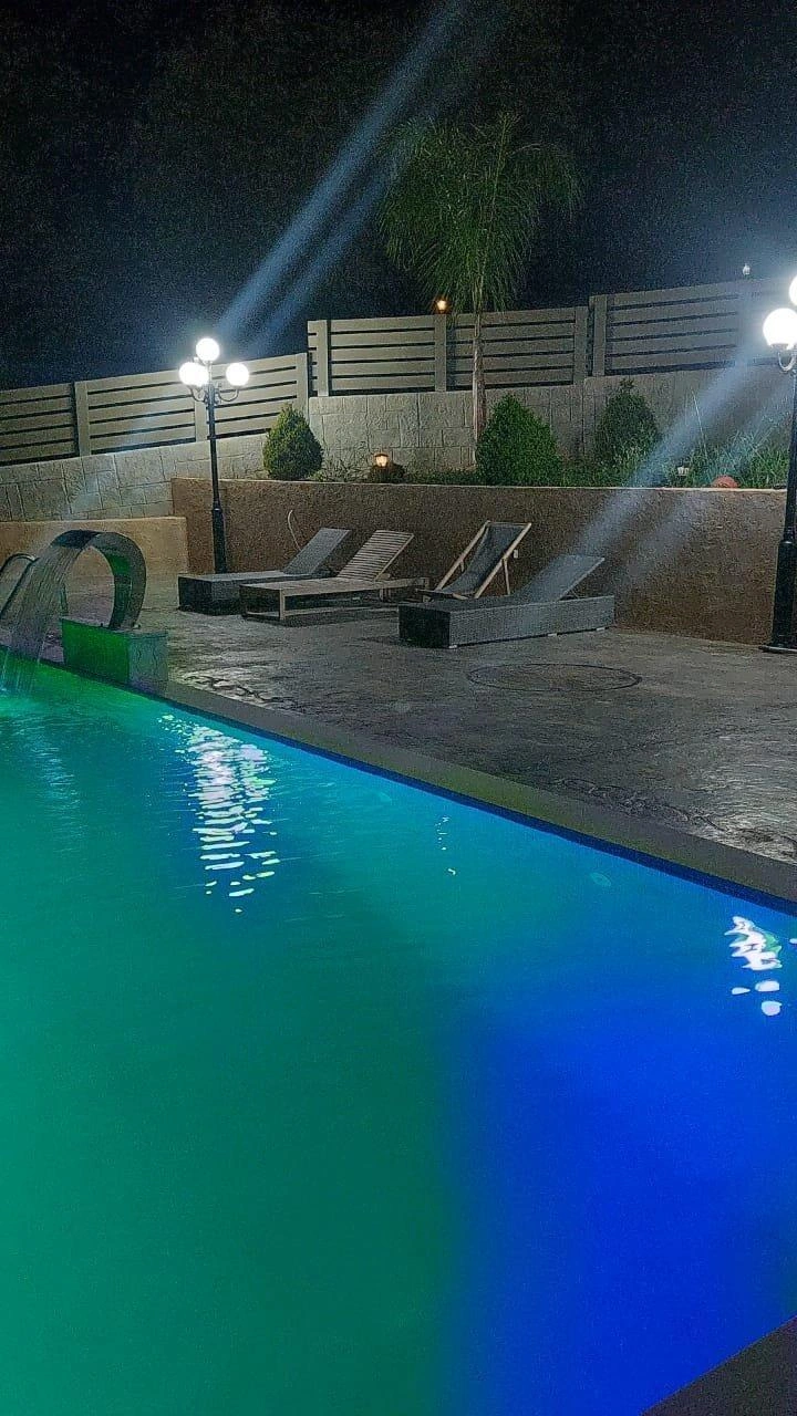 Villa en Peloponeso con hermoso jardín y piscina