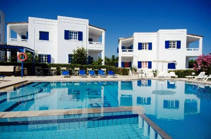 Hotel on Crete 1614 m2