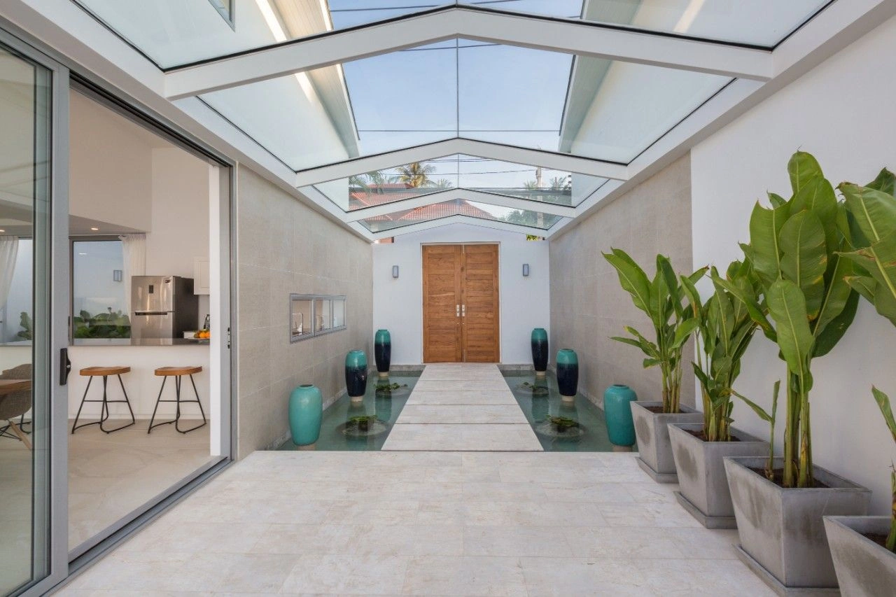 Incredible villa by the sea 3+1 with private pool