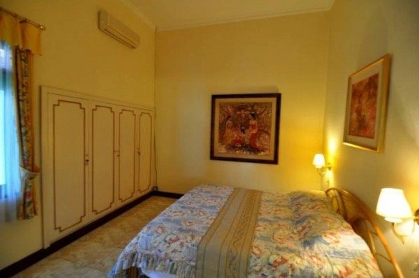 Villa in Nusa Dua with 6 bedrooms