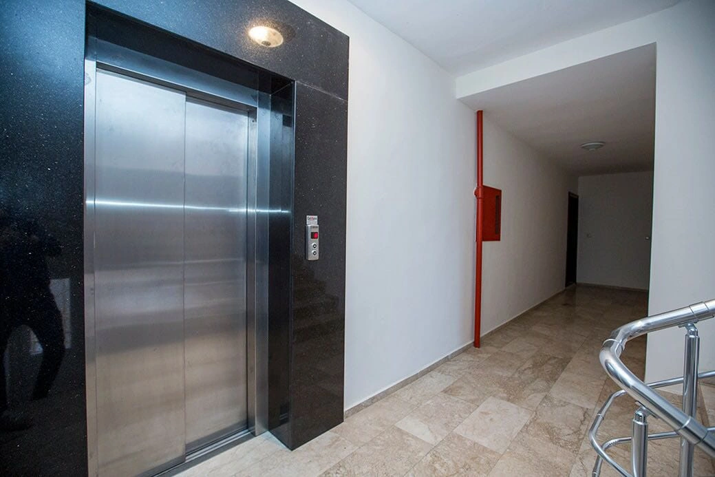 Türkiye, Alanya Mahmutlar bölgesinde plaja yakın 125 m2 daire