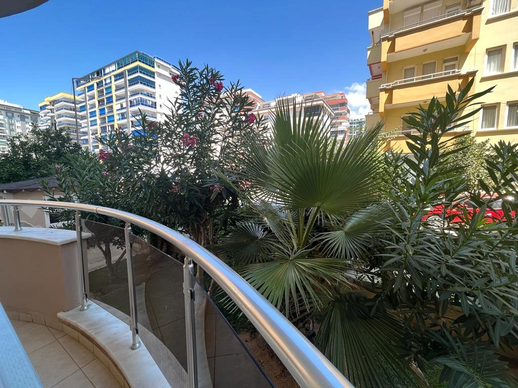 Türkiye, Alanya Mahmutlar bölgesinde plaja yakın 125 m2 daire