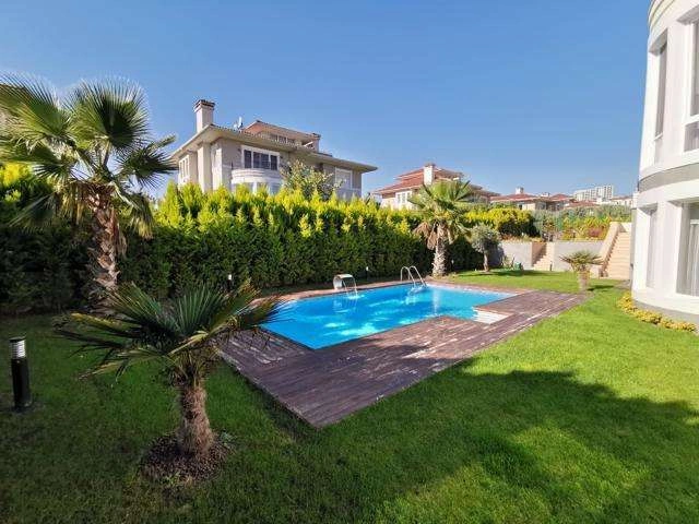 Elite project in the European part of Istanbul