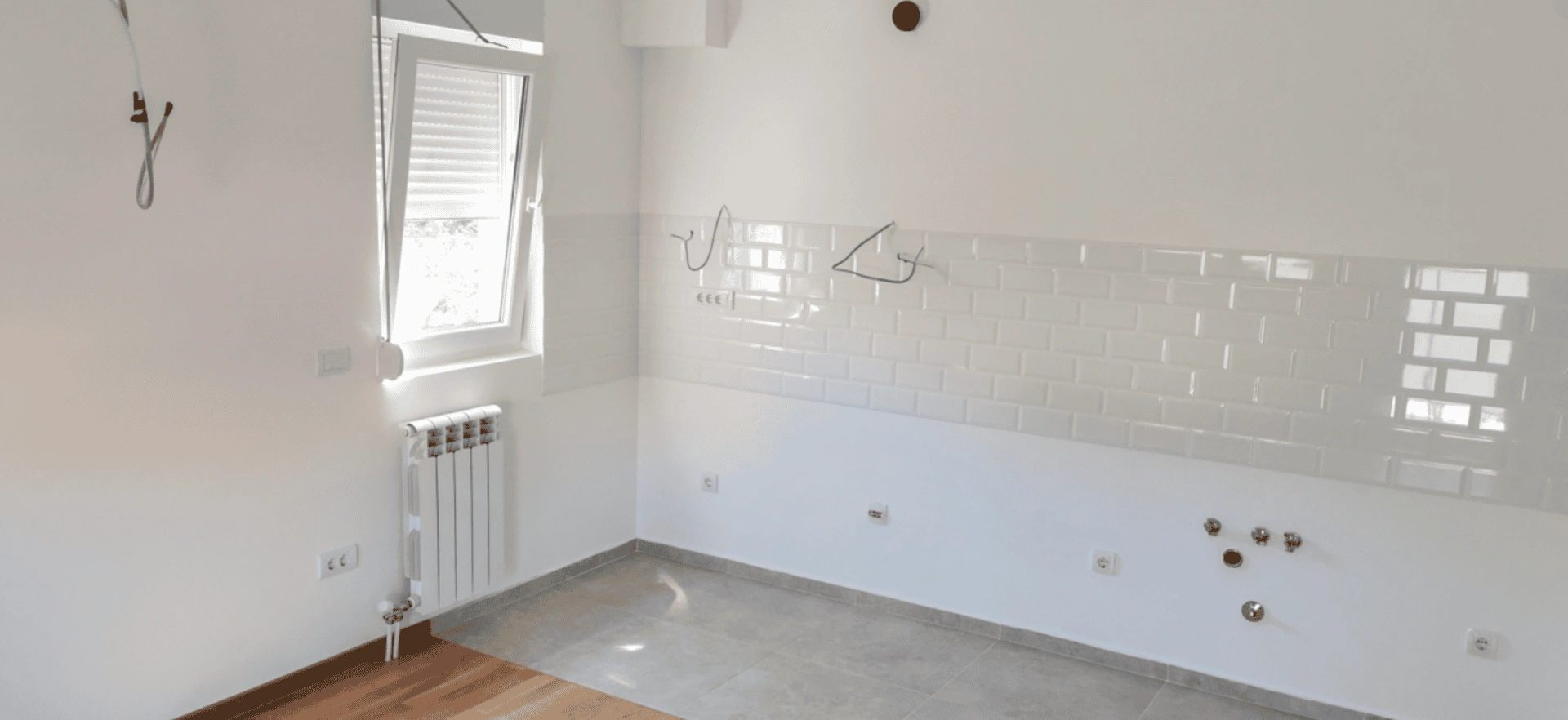 New complex of eight 4-storey houses in Belgrade