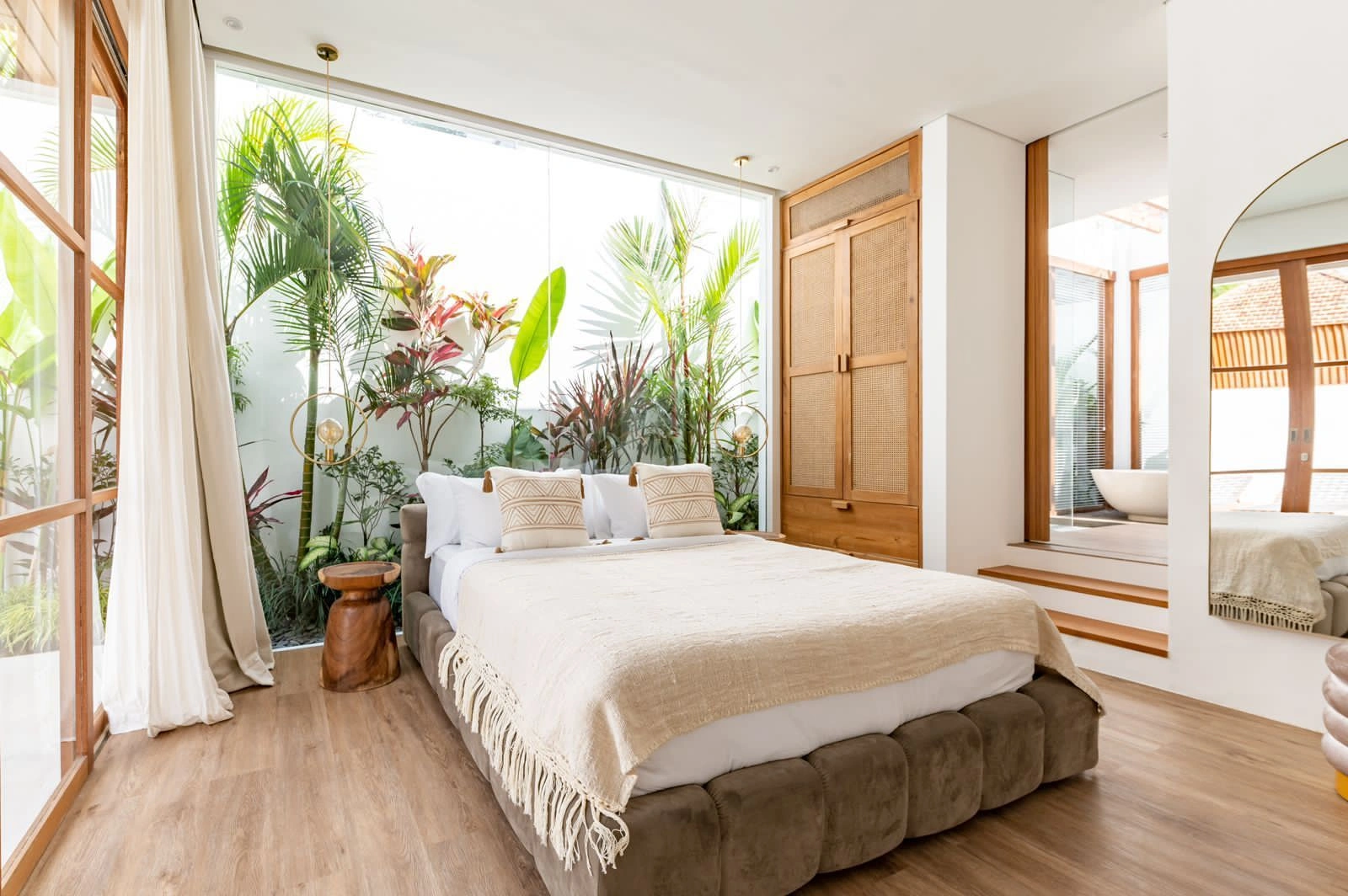 Very cozy 1+1 villa near the beach