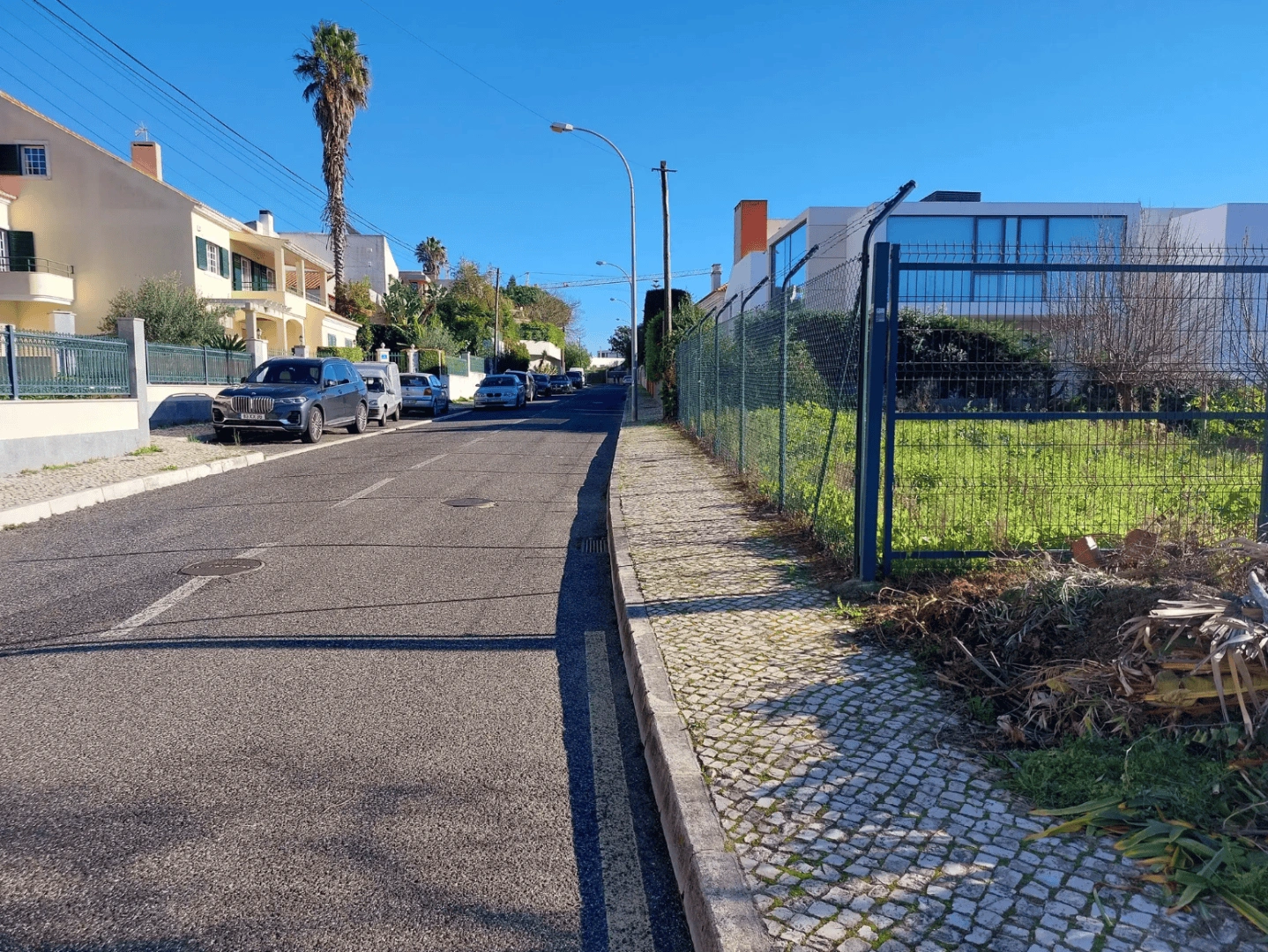 Residential plot in Carnaxide, Portugal
