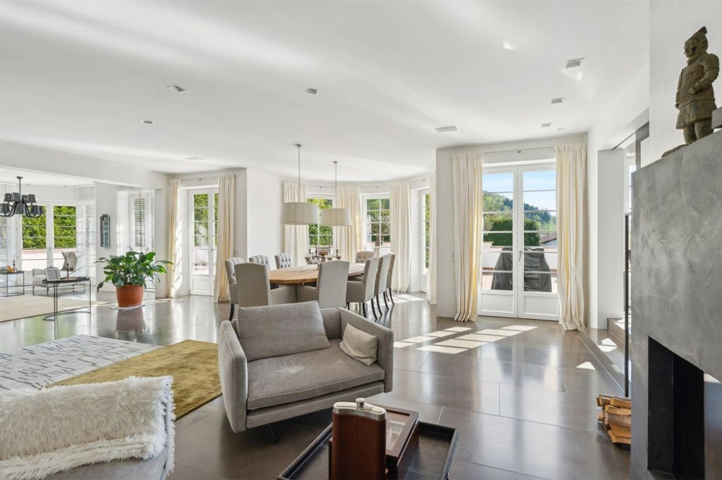 साल्ज़बर्ग के पर्वत नज़ारों वाली विला