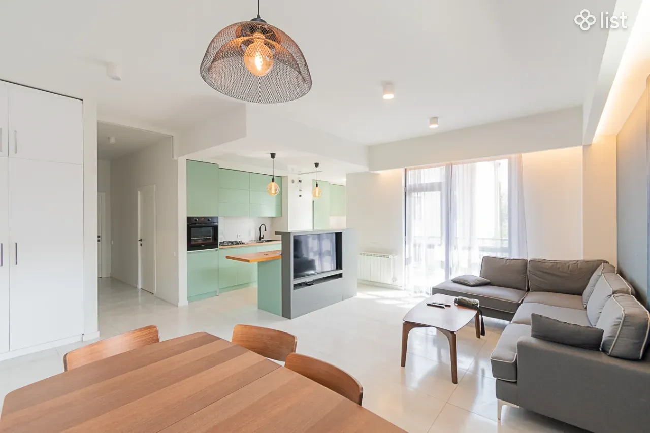 Eşyalı daire 90 m², Yerevan, Ermenistan