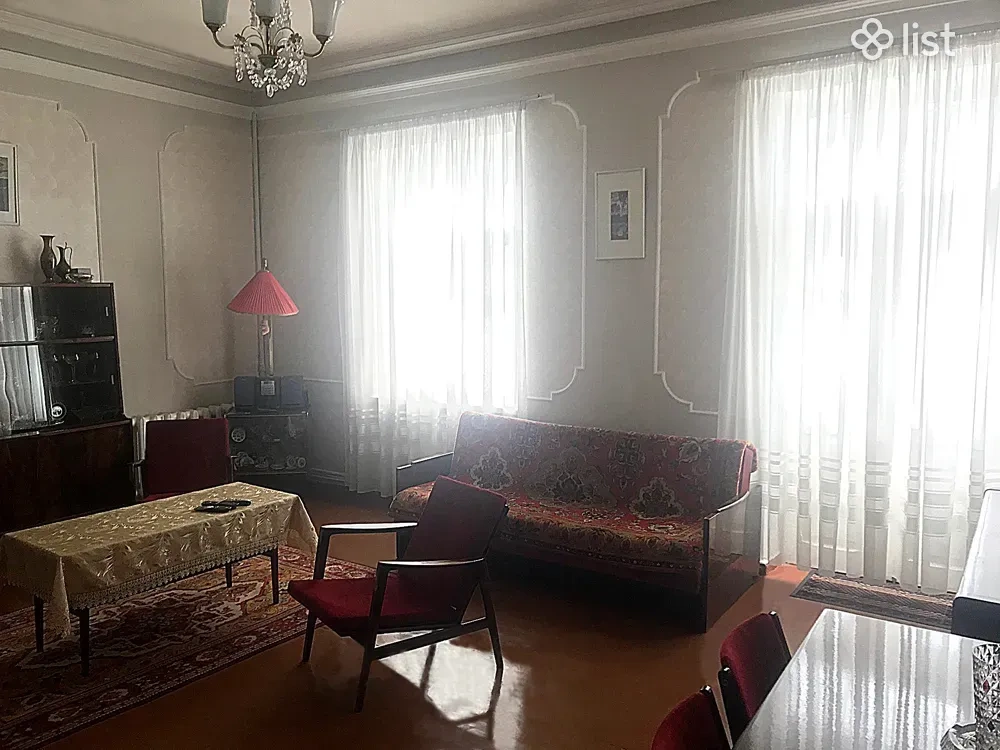 Spacious apartment 195 m2 in Yerevan, Armenia