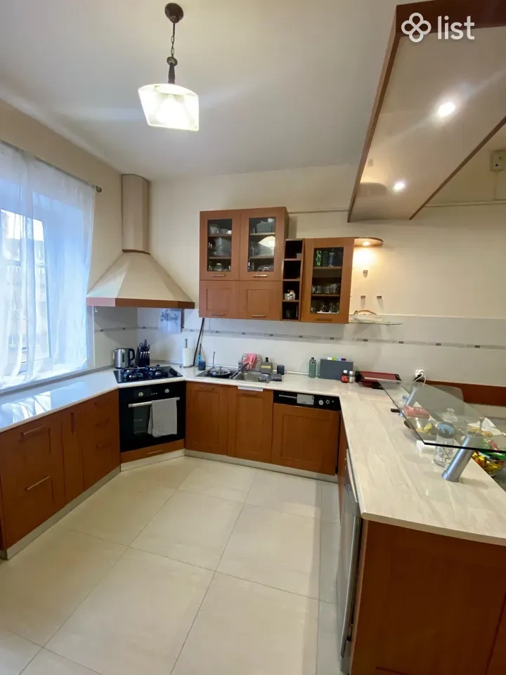 Furnished apartment 120 m2 in Yerevan, Armenia