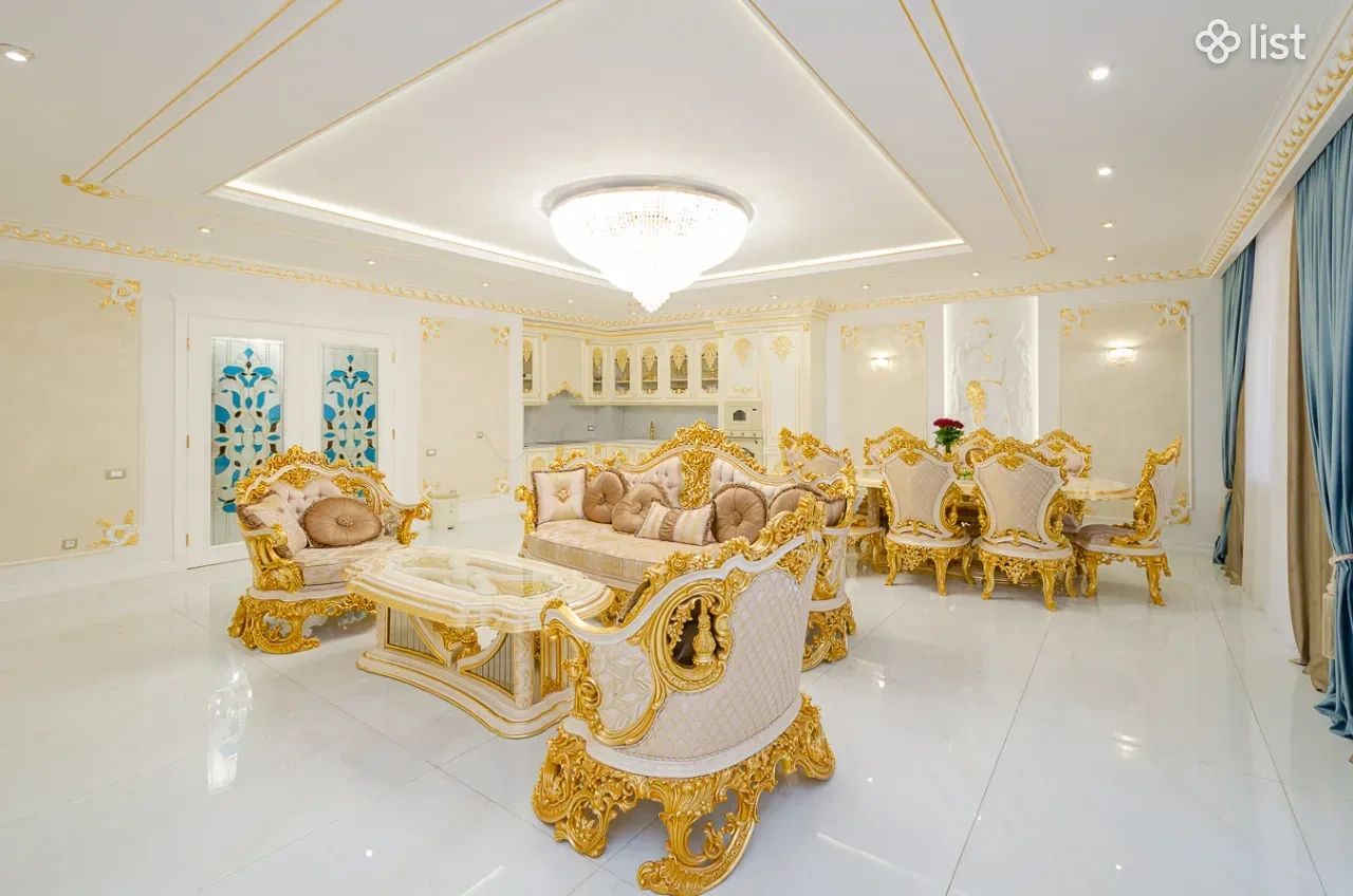 Furnished apartment 170 m2 in Yerevan, Armenia