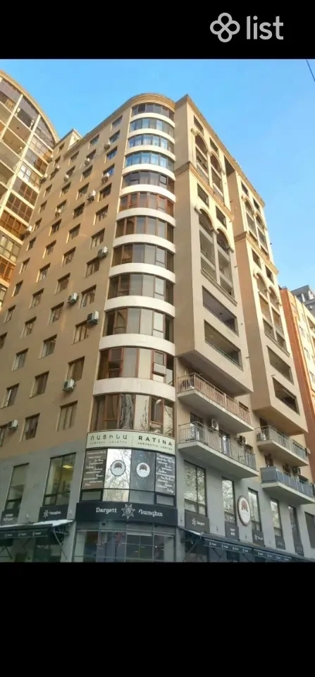 Spacious apartment 121 m2 in Yerevan, Armenia