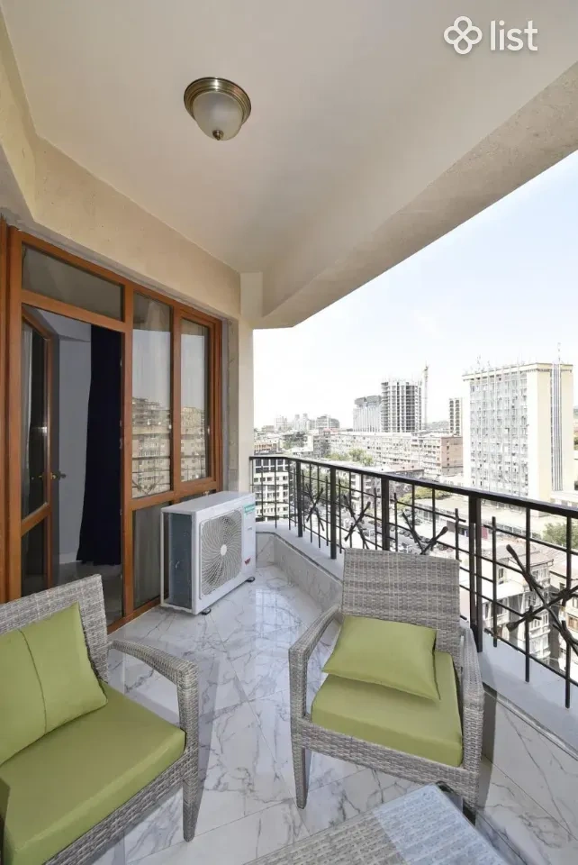 विस्तृत अपार्टमेंट 147 m² — येरवन, आर्मेनिया